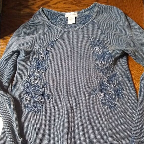 Soft surroundings xs blue Camden top - Picture 2 of 4